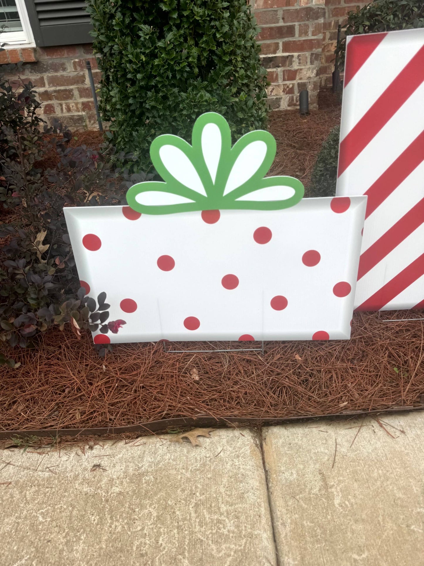 Christmas Gift Set : Green with red bow