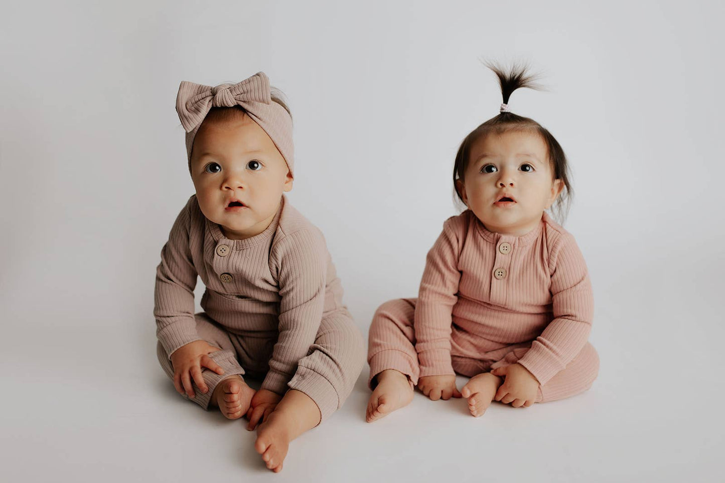 Baby Ribbed Playsuit with Pockets and Bow: Mauve / 18-24 Months