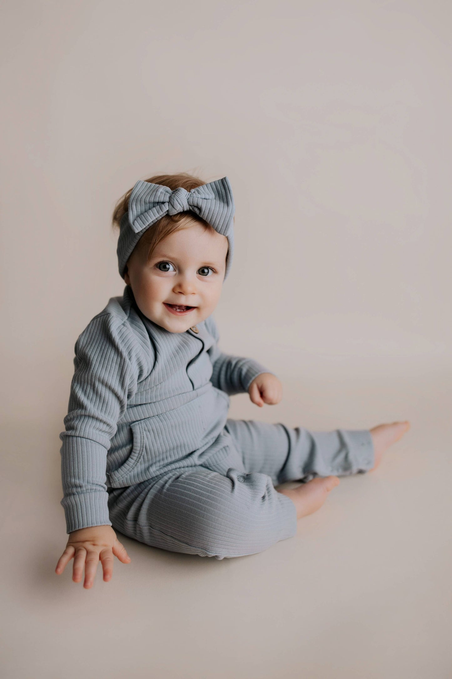 Baby Ribbed Playsuit with Pockets and Bow: Mauve / 18-24 Months