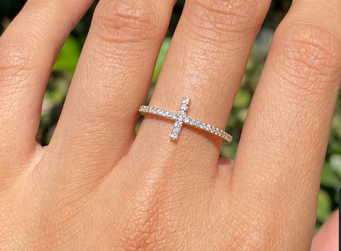 14K Cross Ring