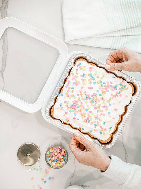 Square Set - 8x8 Pan Frame w/ Lid & Serving Spoon - White