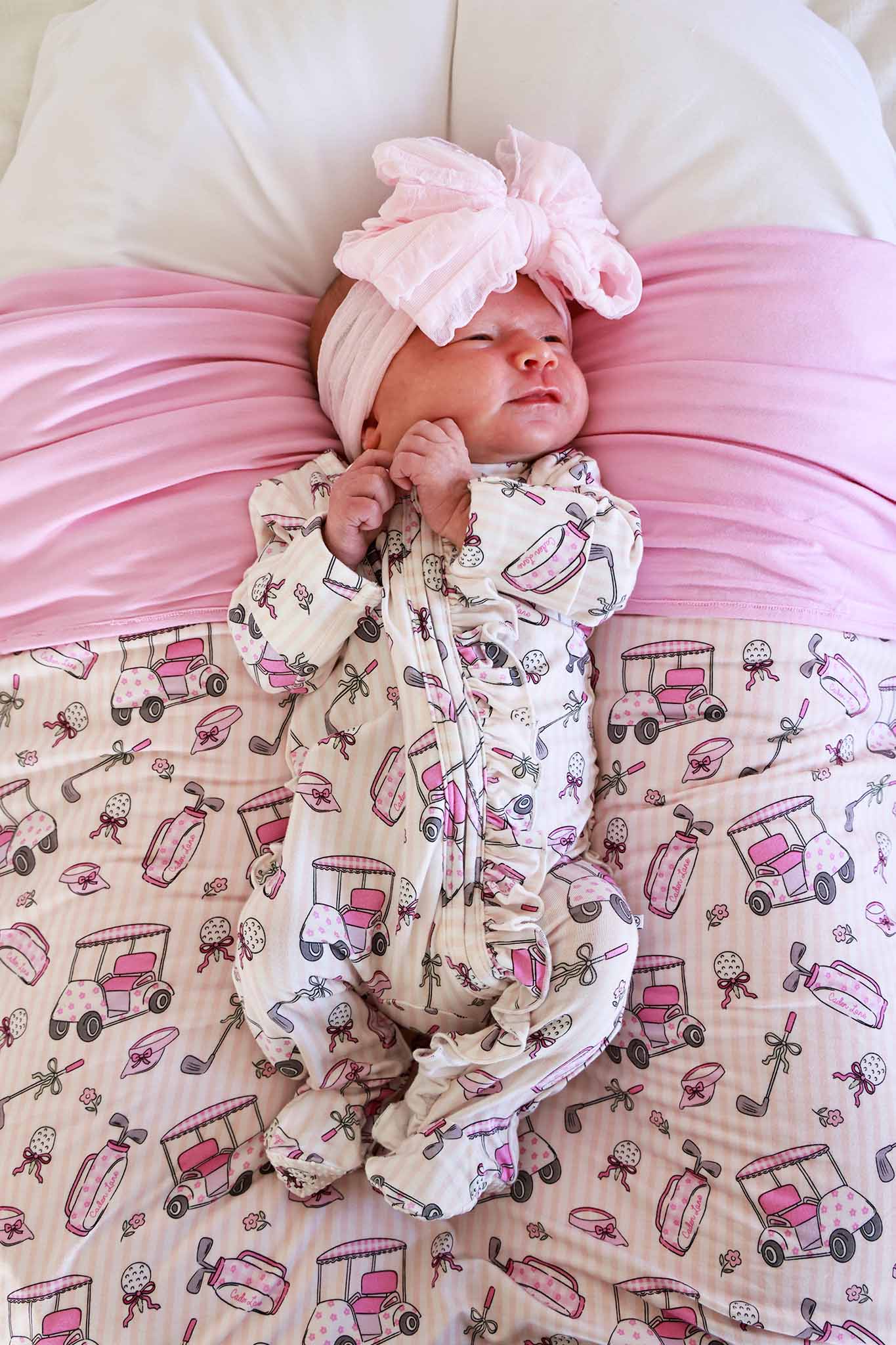 Ruffle Bamboo Zipper Footie | Caddie Crew Pink: 0-3 months