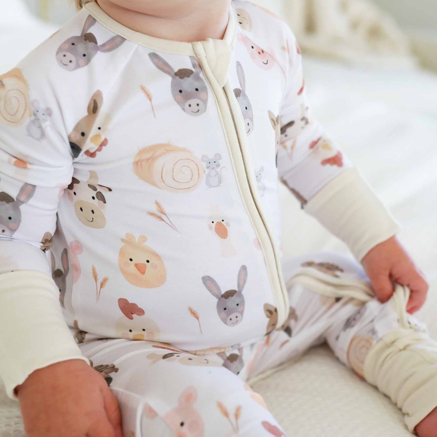 Barnyard Buddies Convertible Zip Romper: 0-3 months