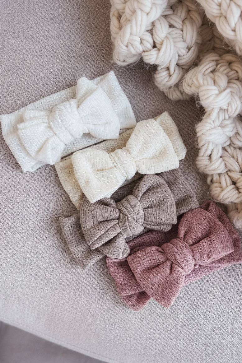 Large Knit Bow: Pearl White