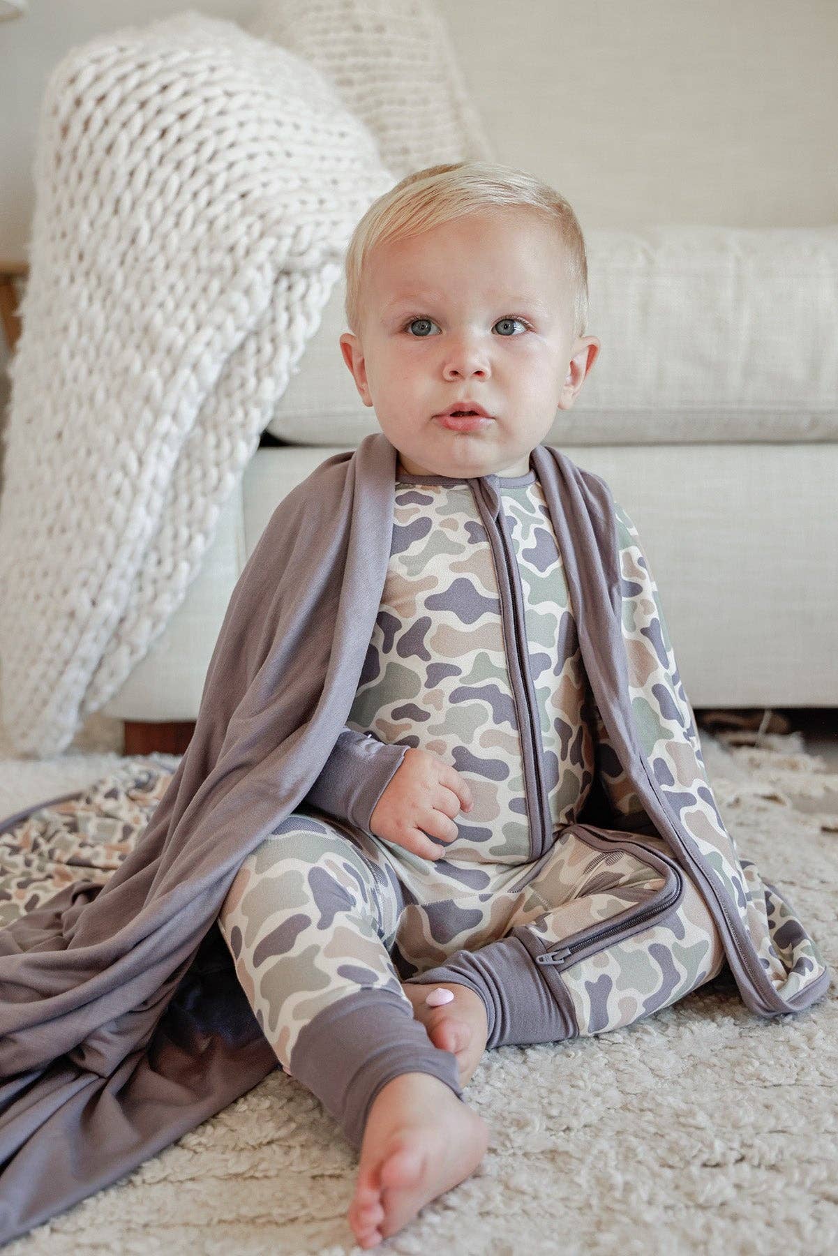 Convertible Bamboo Zip Romper | Camo Cutie: 0-3 months