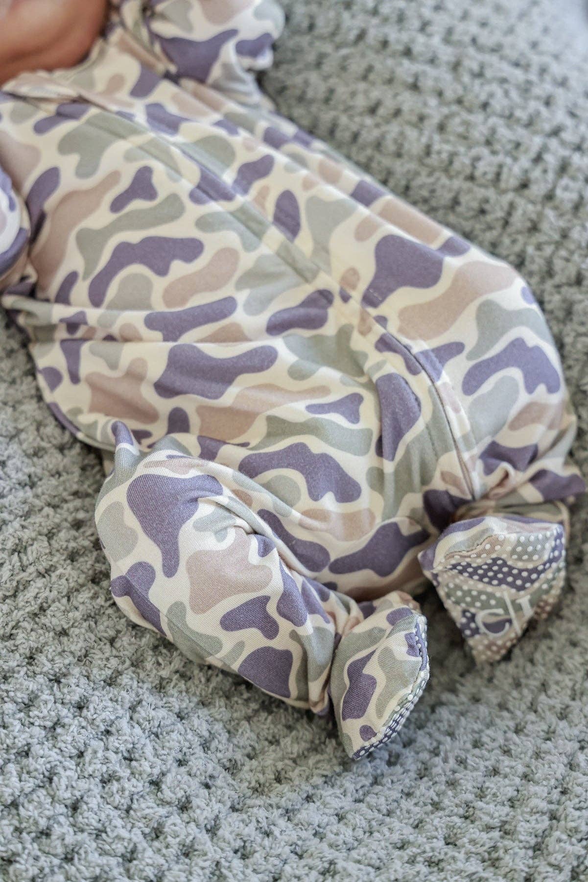 Bamboo Zipper Footie | Camo Cutie: Newborn
