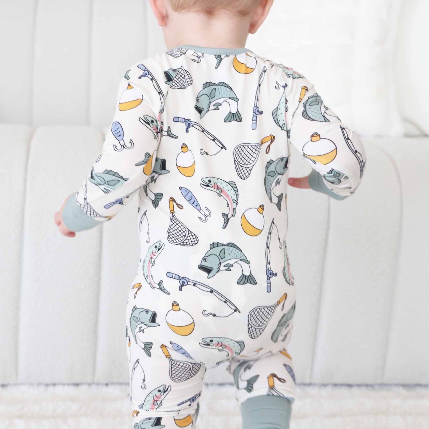 Catch of the Day Convertible Zip Romper: 0-3 months