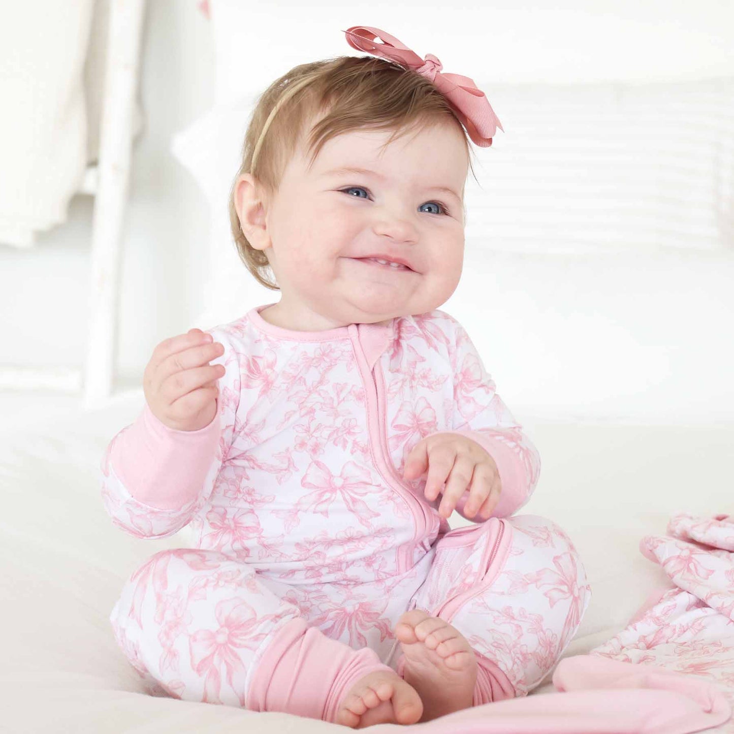 Fancy Frills Convertible Zip Romper: 0-3 months