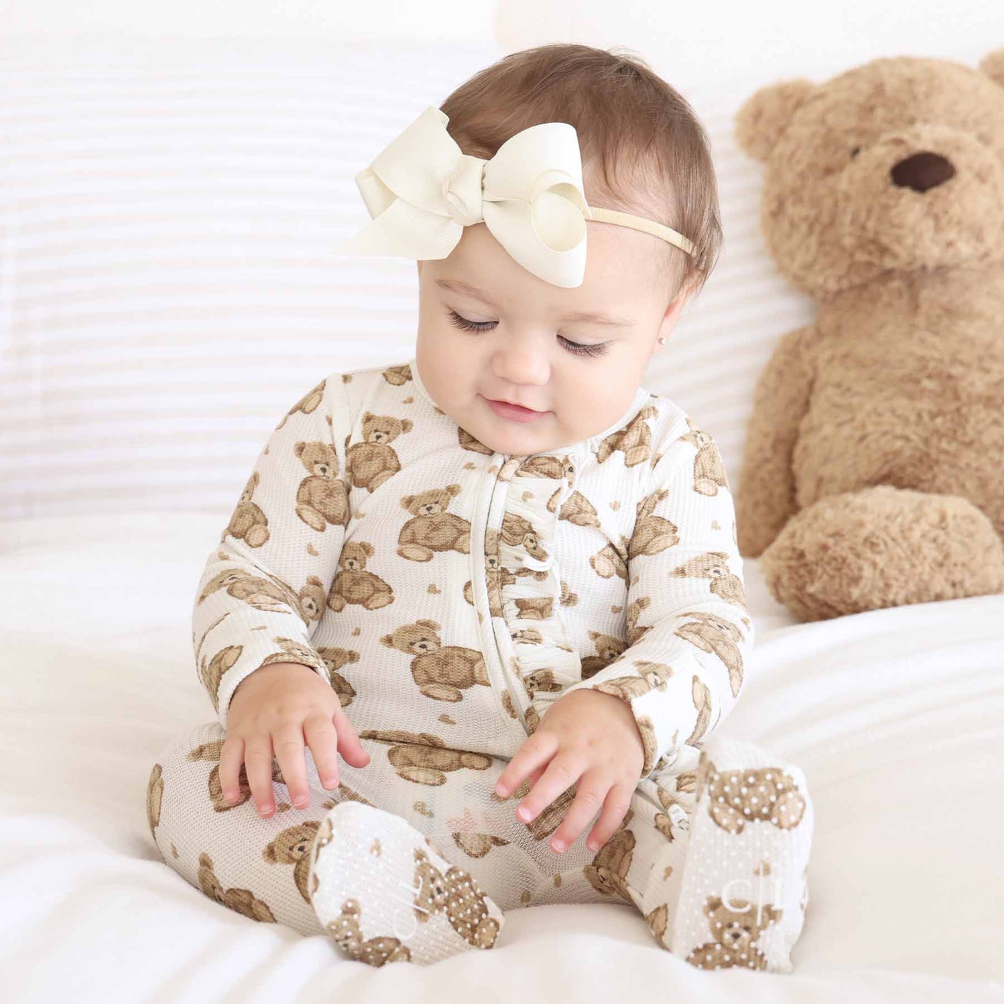 Beary Sweet Bamboo Waffle Zipper Ruffle Footie: 0-3 months