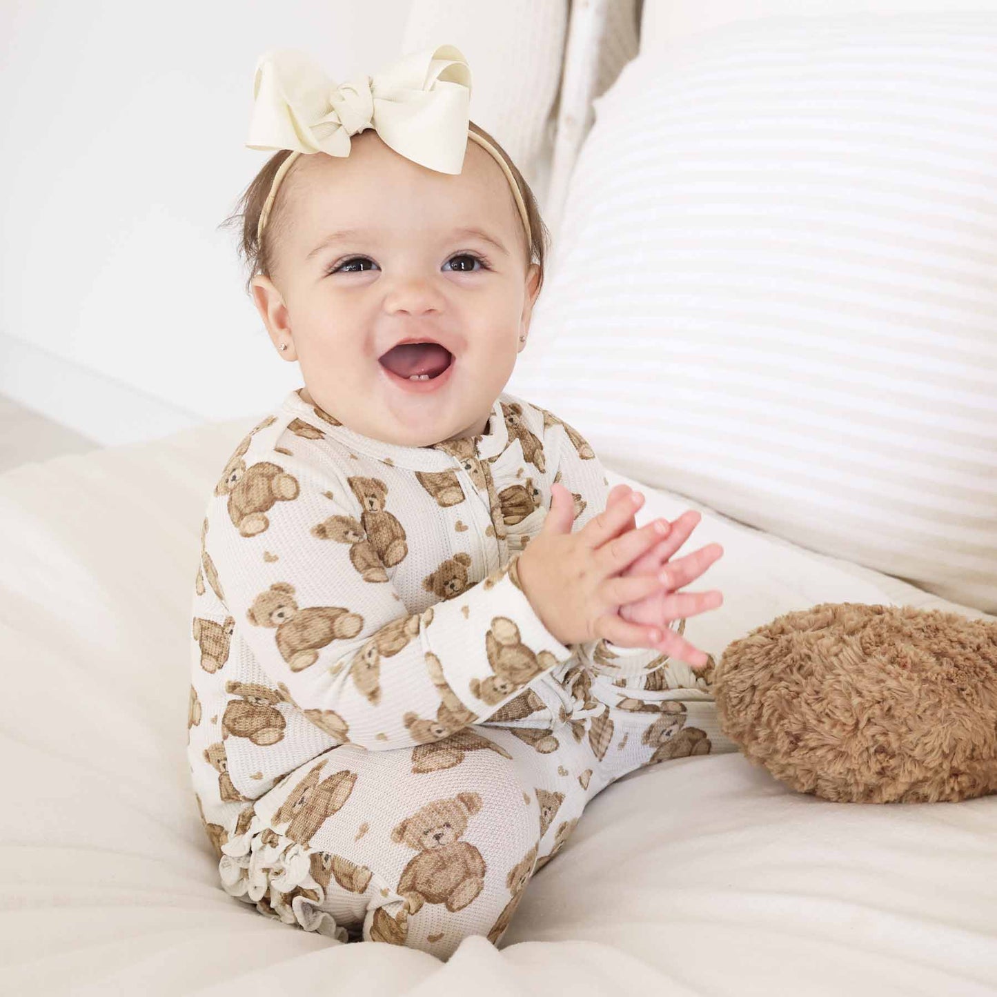 Beary Sweet Bamboo Waffle Zipper Ruffle Footie: 0-3 months