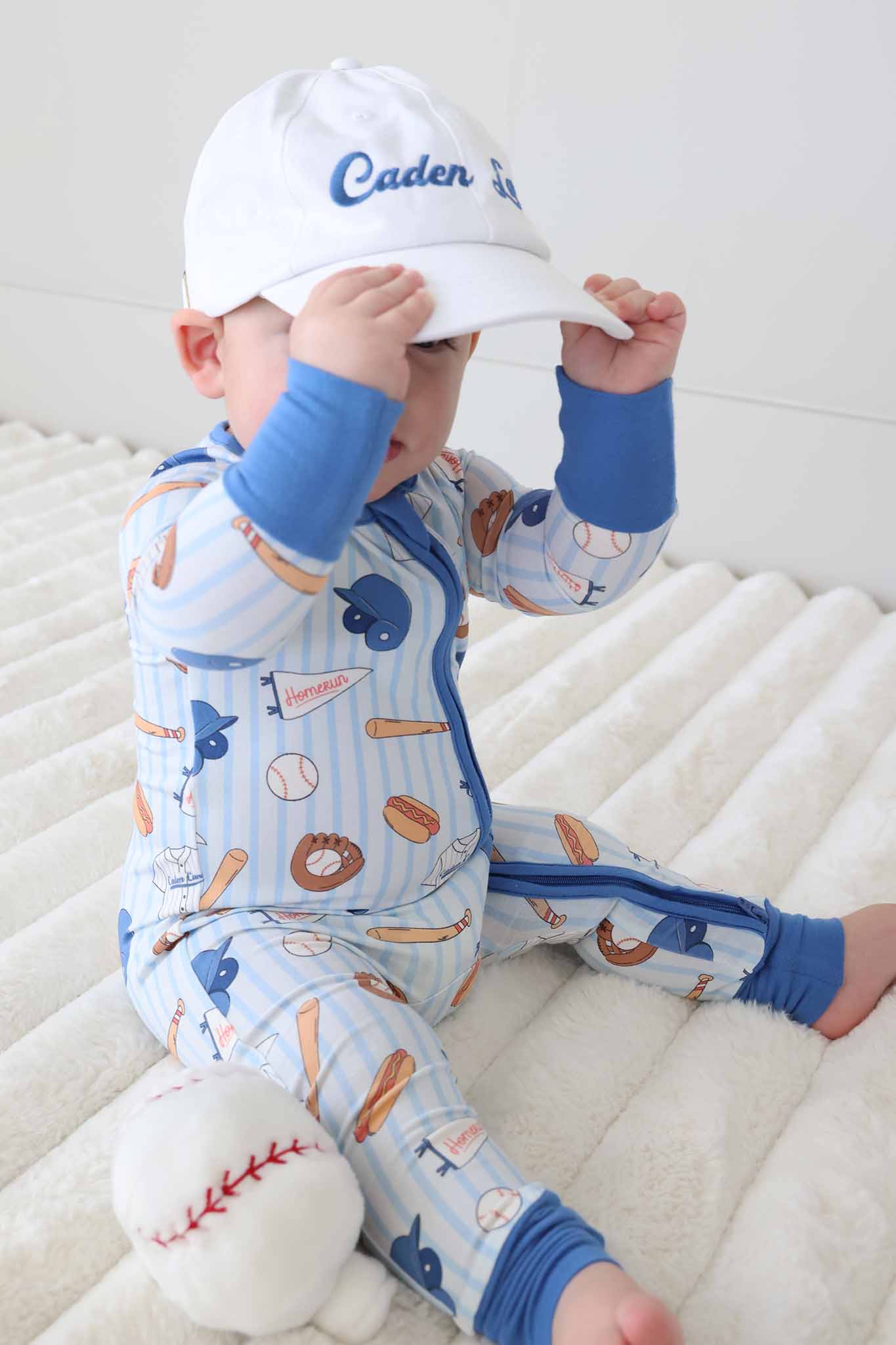 Ballpark Bros Convertible Zip Romper: 0-3 months