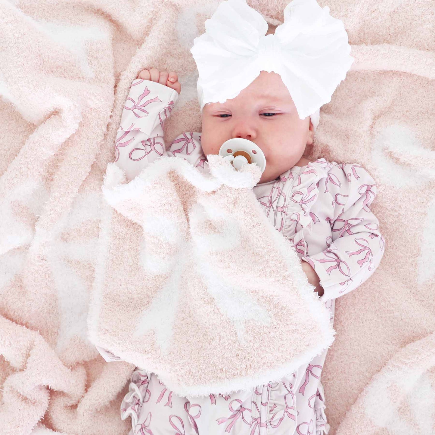 CuddleLane™ Luxe Lovey | Bows: Light Pink Bows