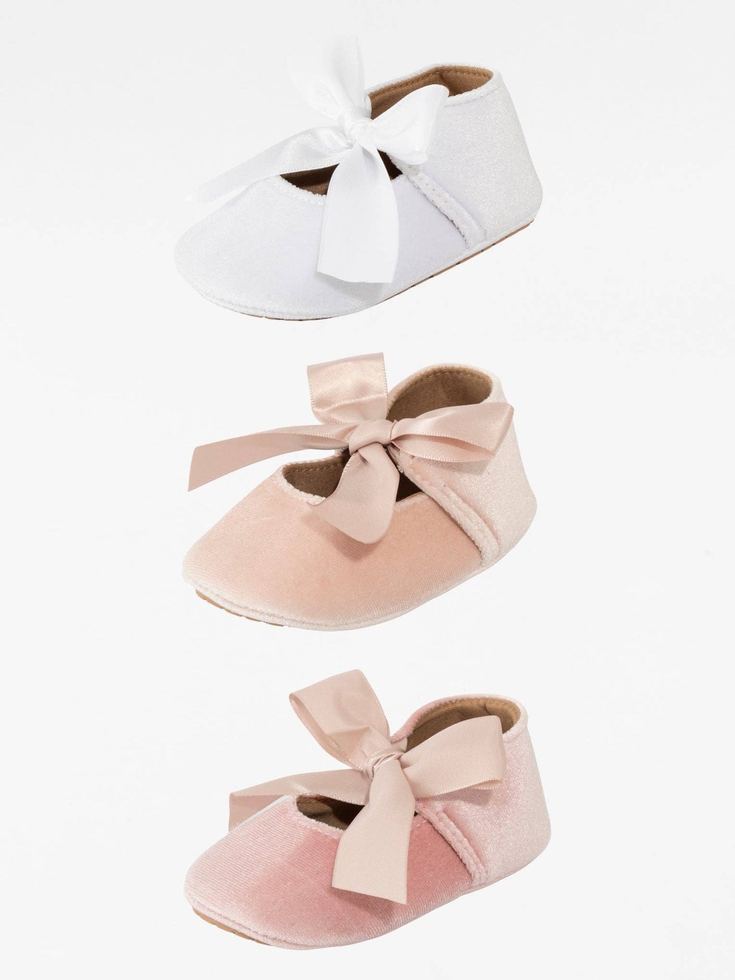 Velvet Ribbon Bow Baby Shoe White: 12/18MOS