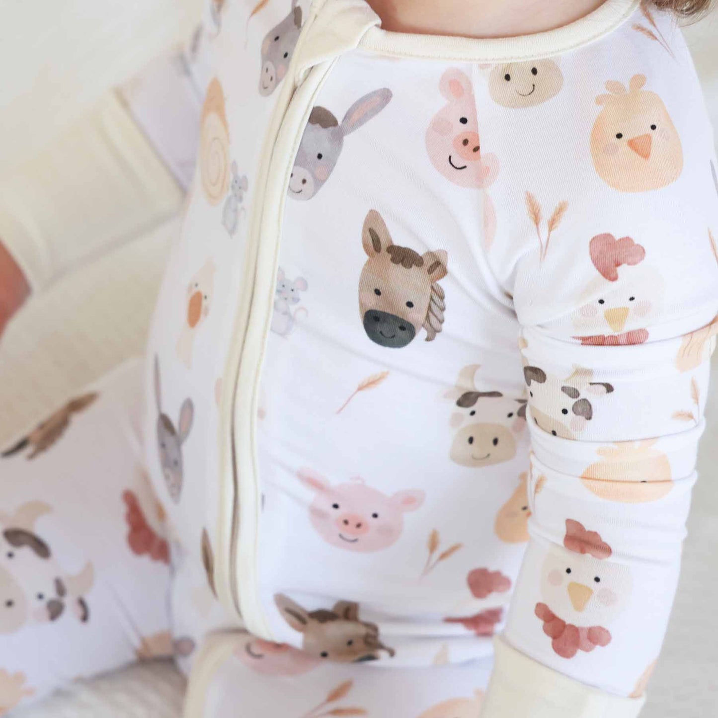Barnyard Buddies Convertible Zip Romper: 0-3 months
