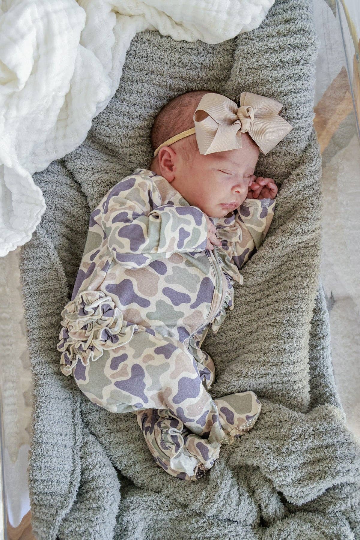 Ruffle Bamboo Zipper Footie | Camo Cutie: 0-3 months