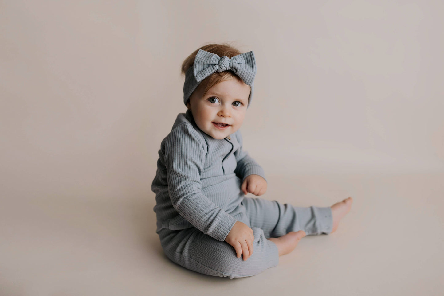 Baby Ribbed Playsuit with Pockets and Bow: Mauve / 3-6 Months