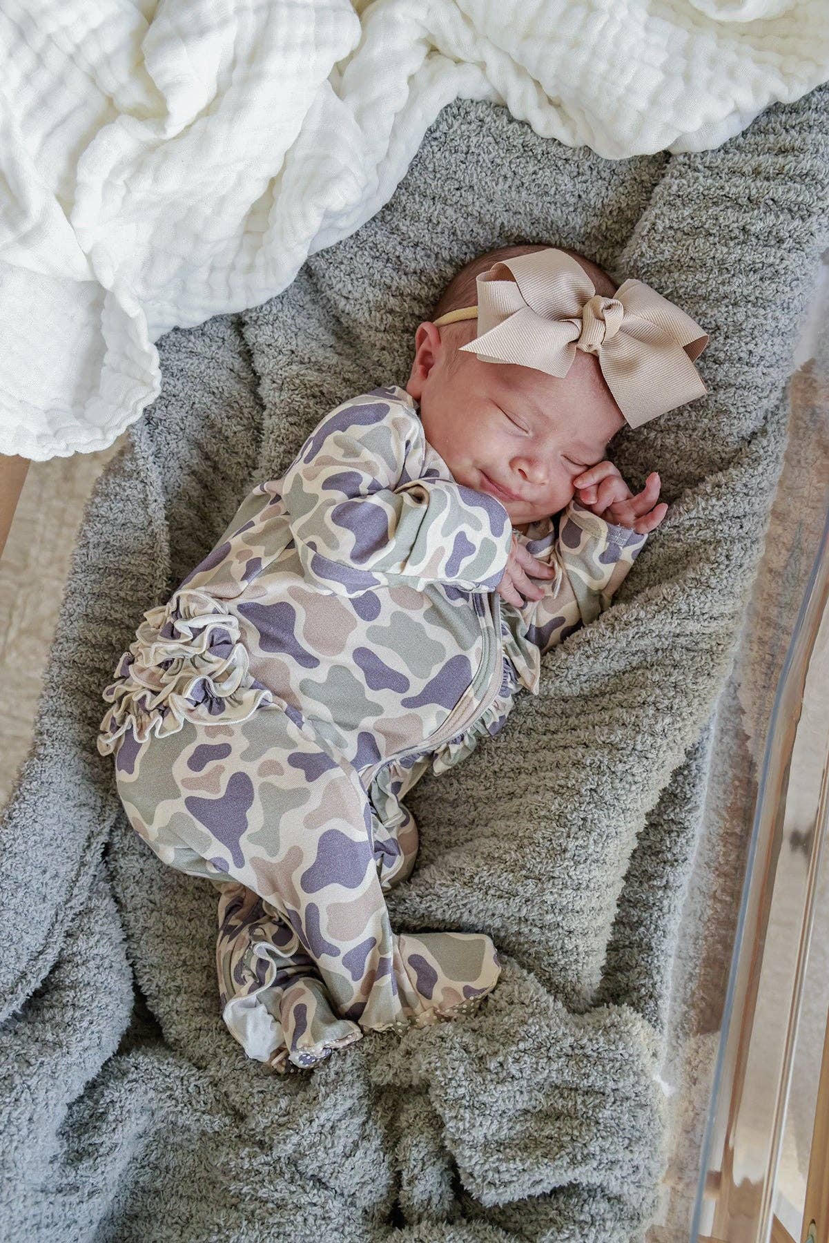 Ruffle Bamboo Zipper Footie | Camo Cutie: 0-3 months