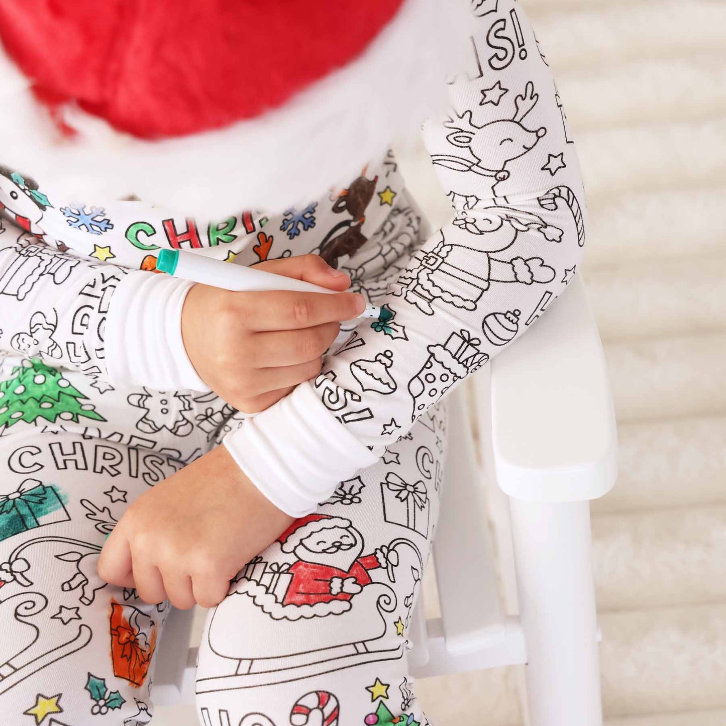 Colorable Two Piece Pajama Set | Christmas Morning: 2T