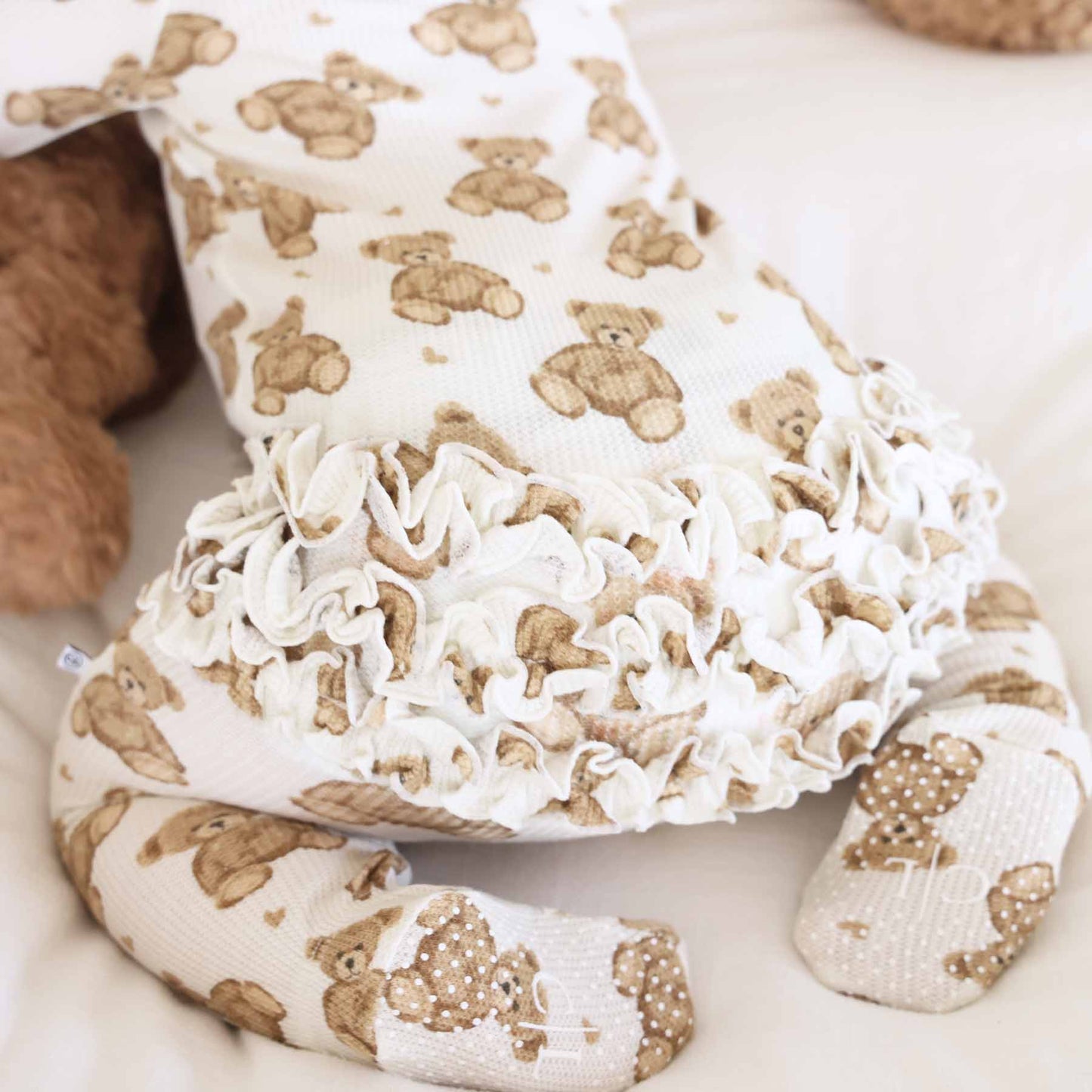 Beary Sweet Bamboo Waffle Zipper Ruffle Footie: 0-3 months